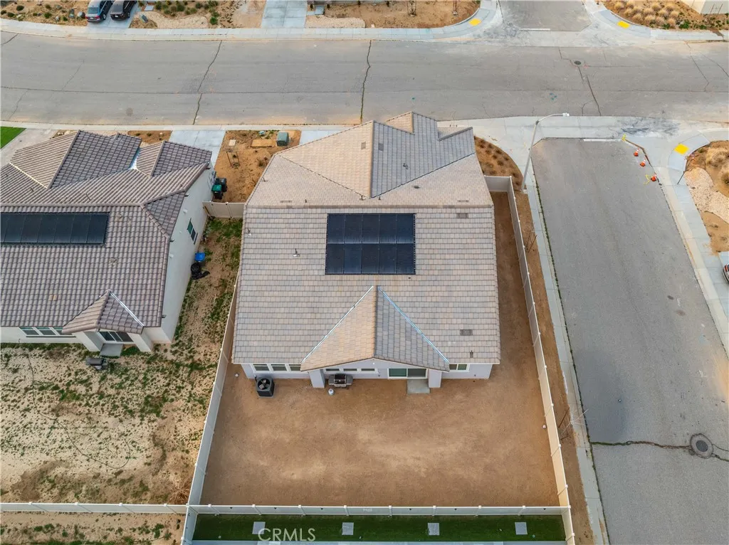 8812 W Dale Drive, Lancaster, California 93536 home-pic-42
