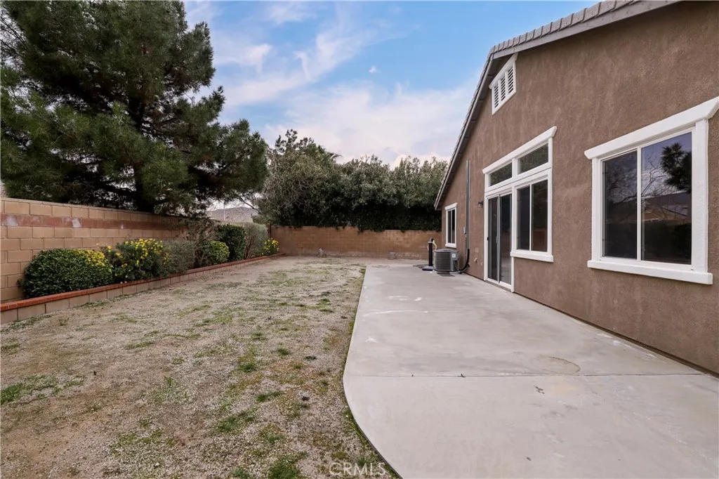 1820 Hideaway Place, Palmdale, California 93551 home-pic-25