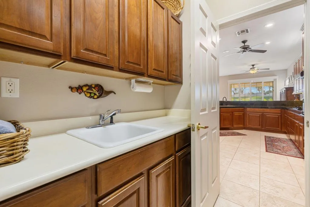 33-web-or-mls-2H8A4199