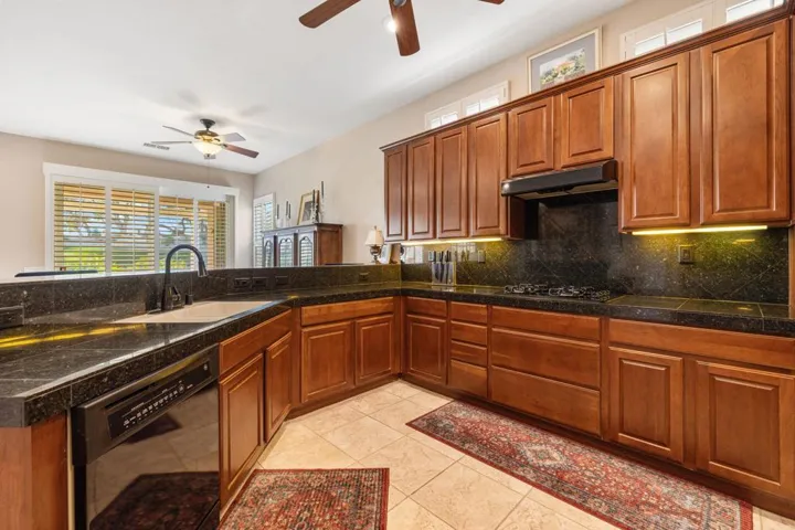 38-web-or-mls-2H8A4174
