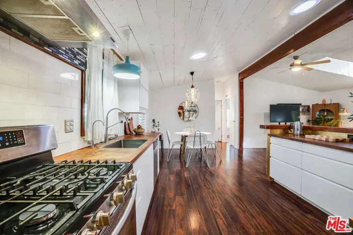 Fully remodeled 1500 sq ft