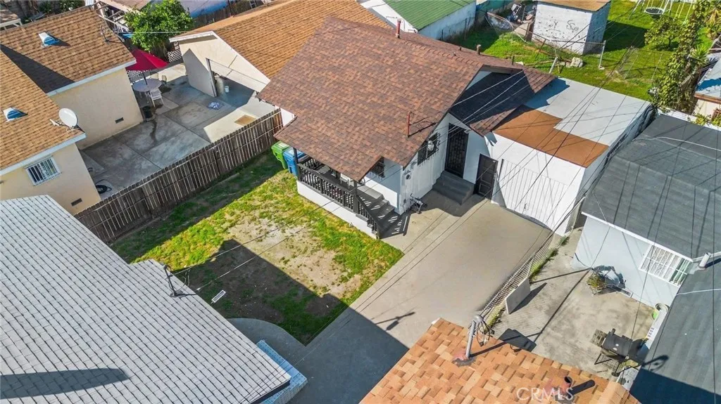 651 W Gage, Los Angeles, California 90044 home-pic-39