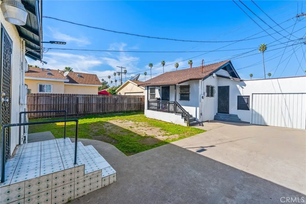 651 W Gage, Los Angeles, California 90044 home-pic-21
