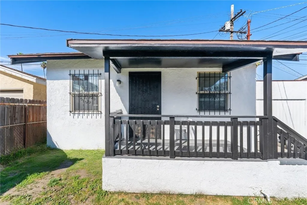 651 W Gage, Los Angeles, California 90044 home-pic-24