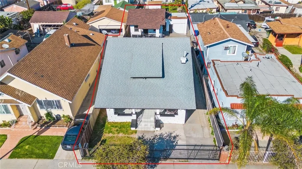 651 W Gage, Los Angeles, California 90044 home-pic-3