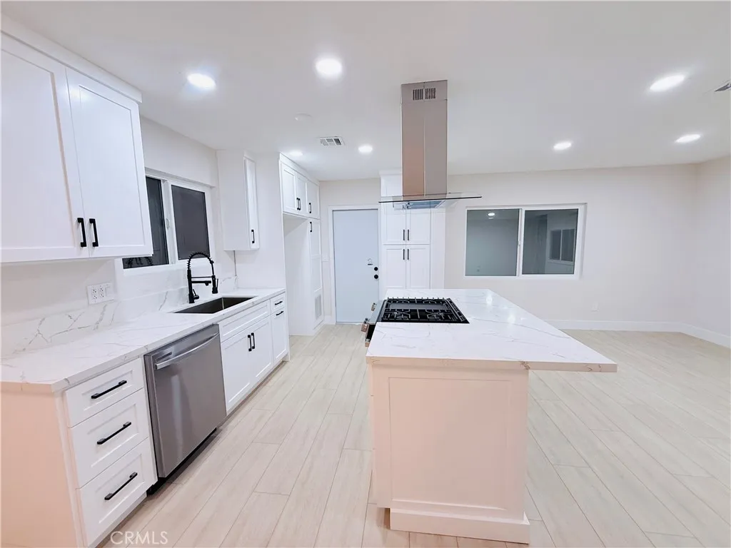 1648 W 23rd, San Bernardino, California 92411 home-pic-5