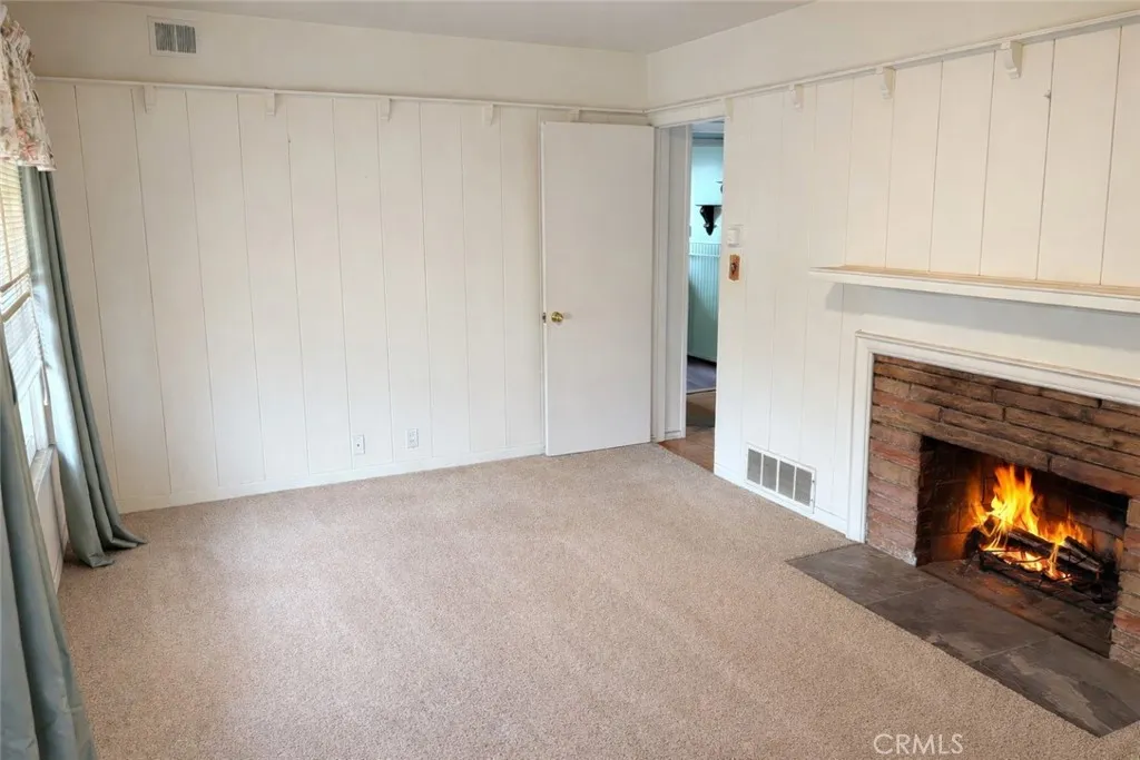 401 S Myrtlewood, West Covina, California 91791 home-pic-6