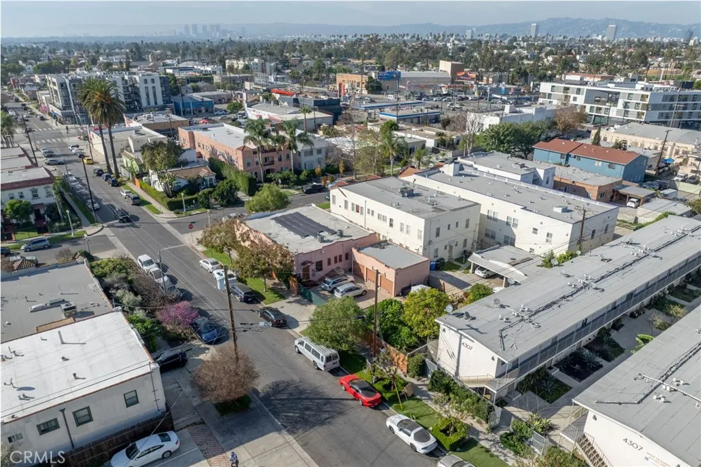2640 S Bronson, Los Angeles, California 90018 home-pic-30