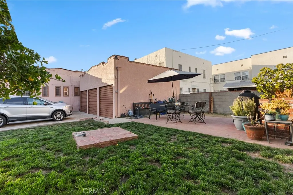 2640 S Bronson, Los Angeles, California 90018 home-pic-25