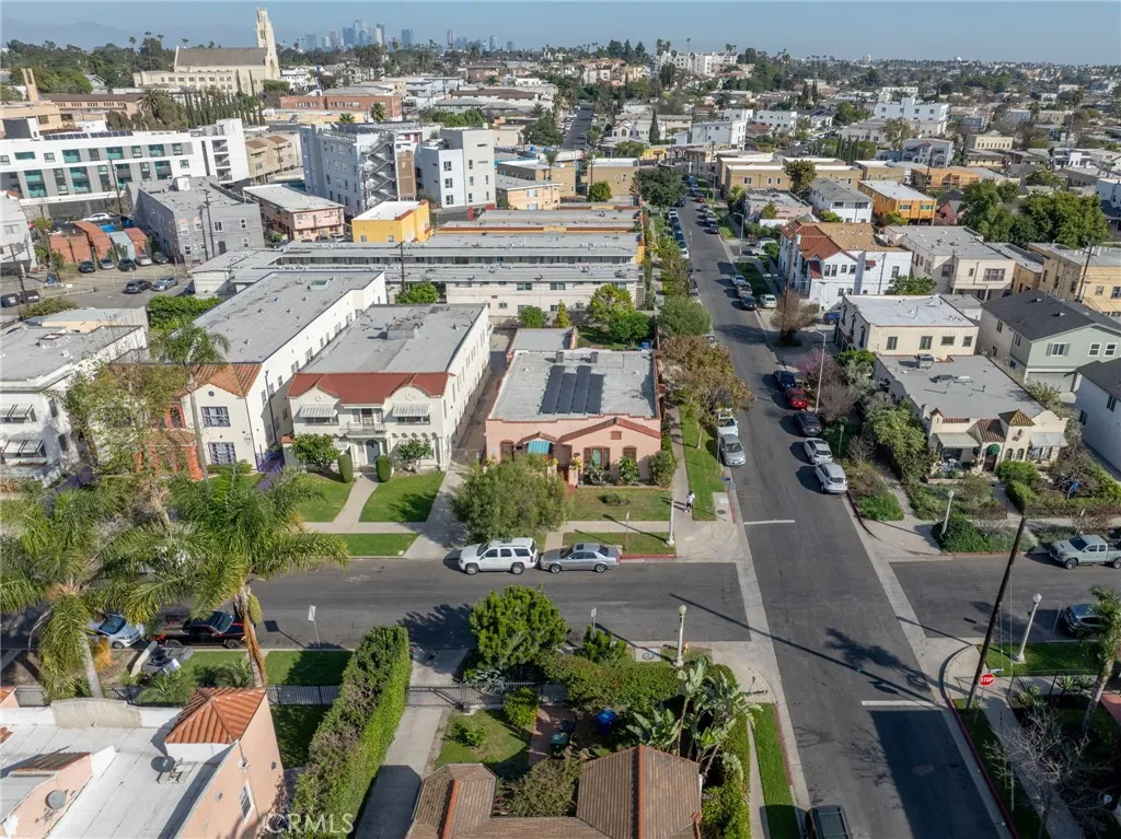 2640 S Bronson, Los Angeles, California 90018 home-pic-31