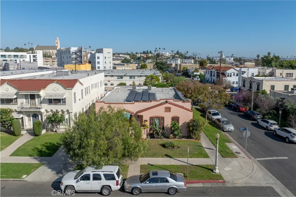 2640 S Bronson, Los Angeles, California 90018 home-pic-28
