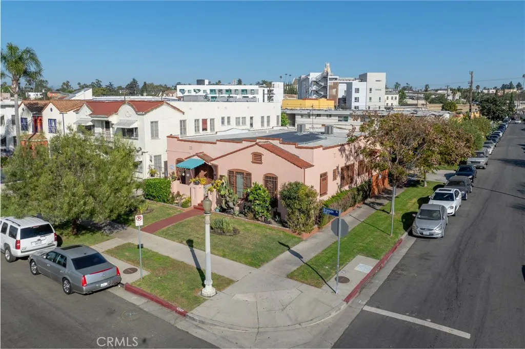 2640 S Bronson, Los Angeles, California 90018 home-pic-27