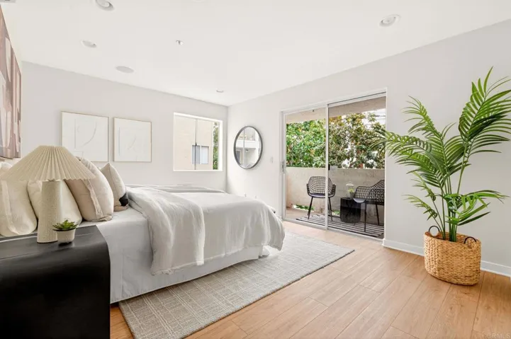 Large master retreat with tons of natural light