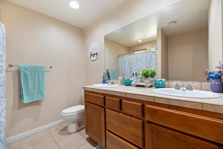 29-Primary Bathroom
