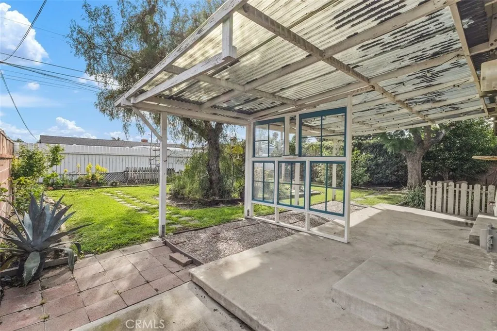 6052 Mahogany, Westminster, California 92683 home-pic-25