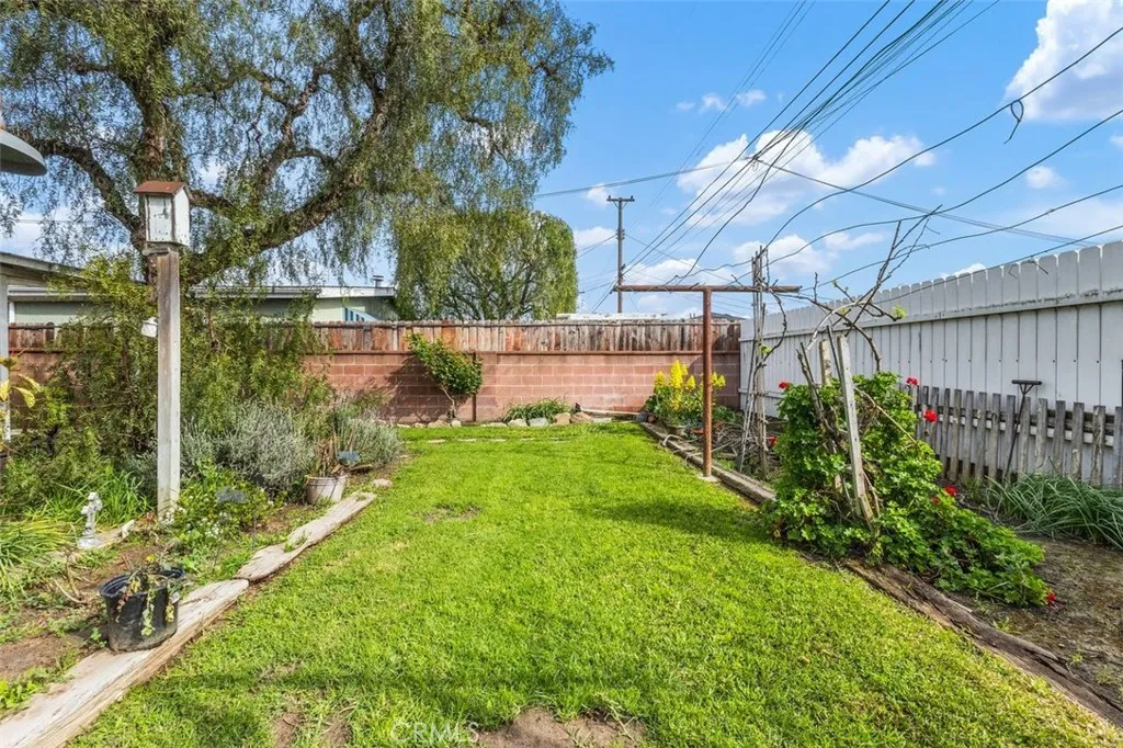 6052 Mahogany, Westminster, California 92683 home-pic-34
