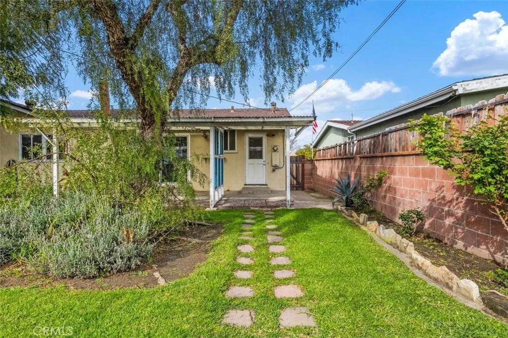 6052 Mahogany, Westminster, California 92683 home-pic-32
