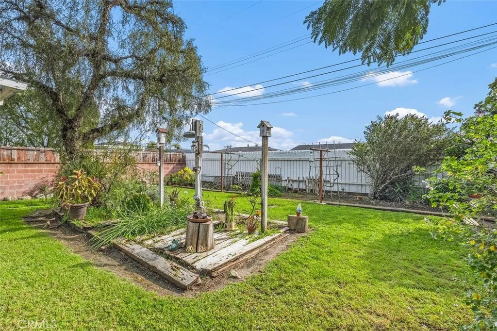 6052 Mahogany, Westminster, California 92683 home-pic-28