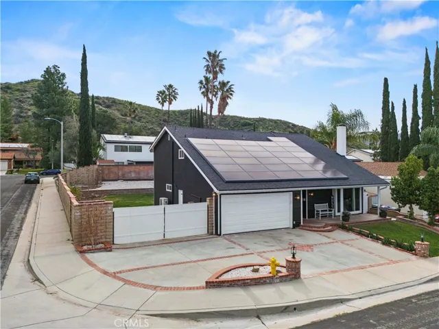 28972 Lotusgarden, Canyon Country, California 91387
