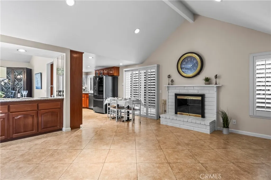 6747 Calmbank, La Verne, California 91750 home-pic-24