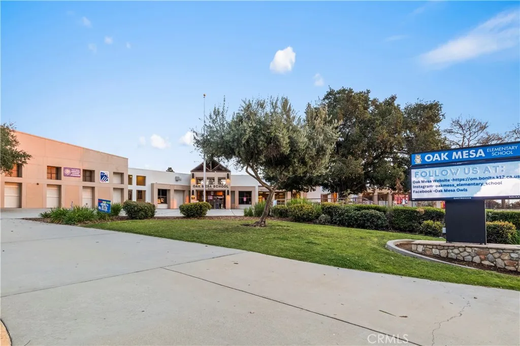 6747 Calmbank, La Verne, California 91750 home-pic-49