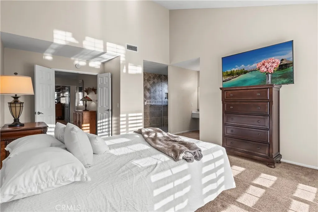 6747 Calmbank, La Verne, California 91750 home-pic-26