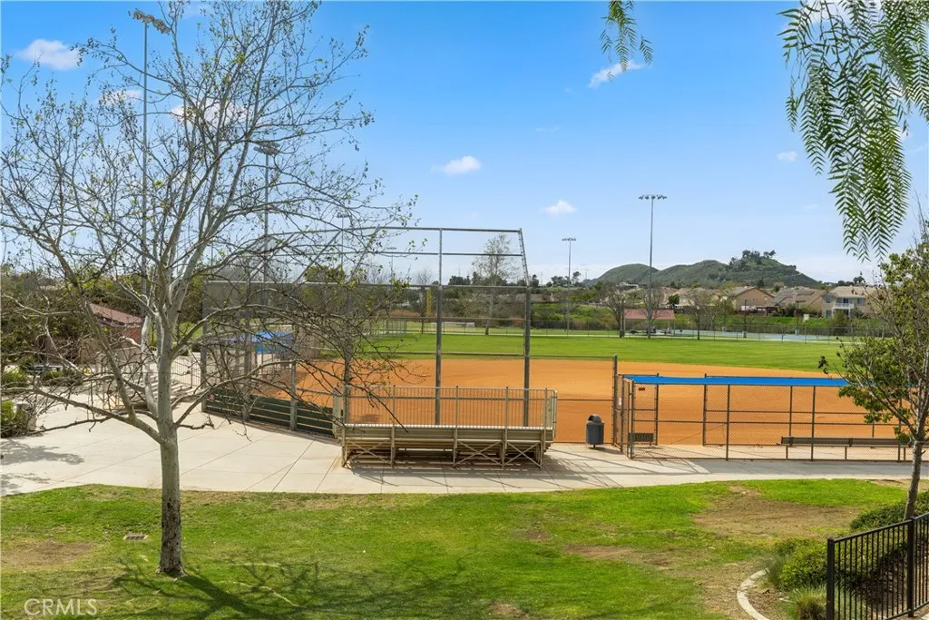 35253 Goldthread Lane, Murrieta, California 92563 home-pic-34