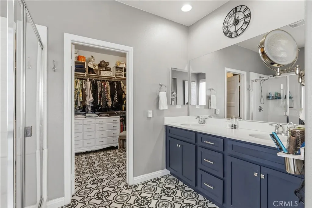 35253 Goldthread Lane, Murrieta, California 92563 home-pic-16