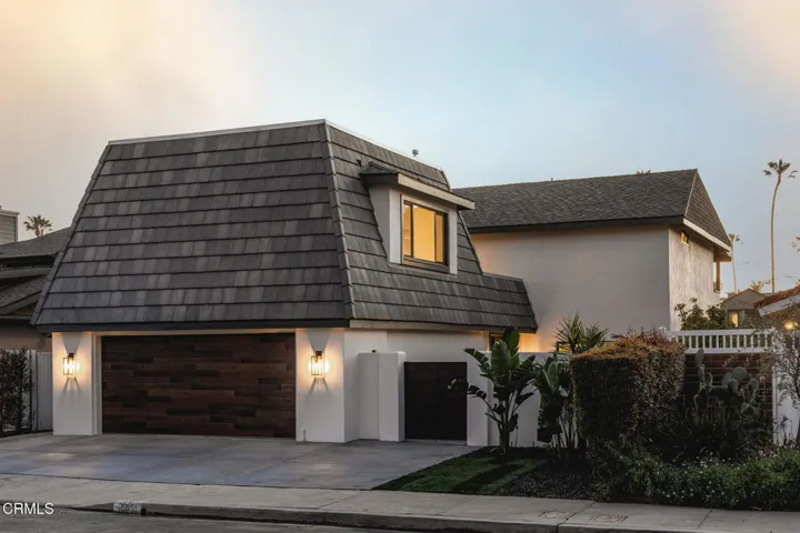 JG-2851Seahorse-exterior-23