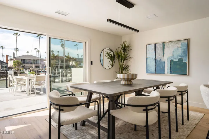 JG-2851Seahorse-interior-11