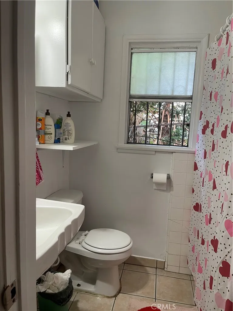 5253 N Huntington Dr. Drive N, Los Angeles, California 90032 home-pic-5
