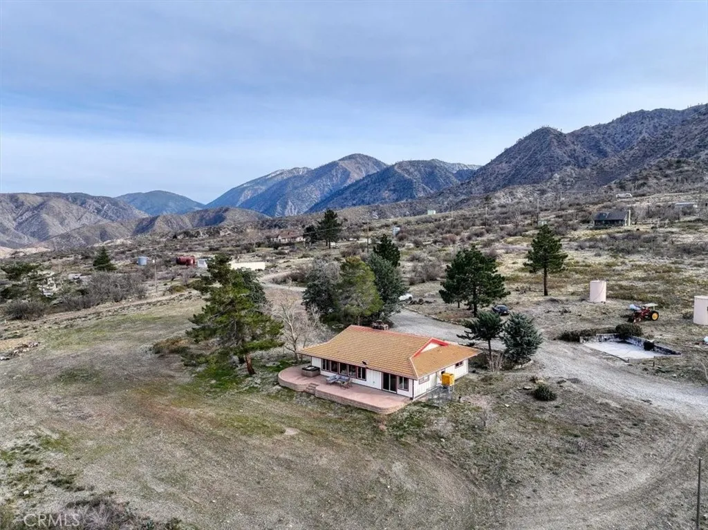 27811 Jubilee Run Rd, Juniper Hills, California 93553 home-pic-27