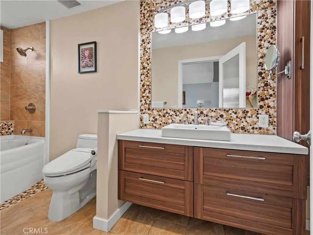 27643 Quincy, Castaic, California 91384 home-pic-12