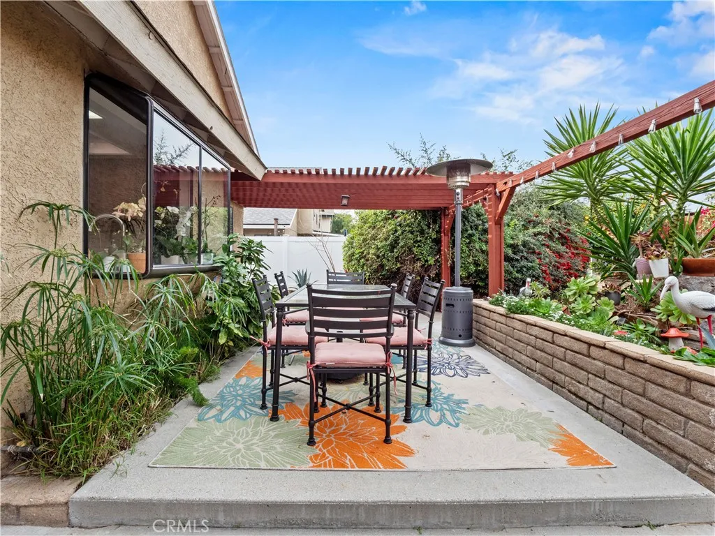 27643 Quincy, Castaic, California 91384 home-pic-21