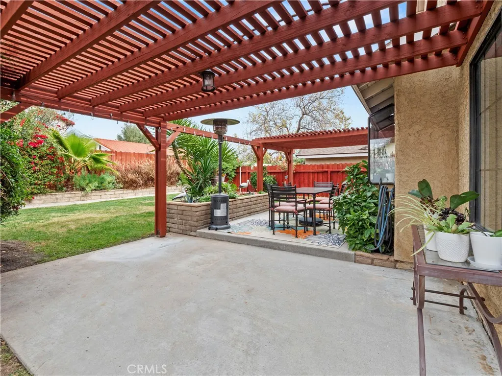 27643 Quincy, Castaic, California 91384 home-pic-20