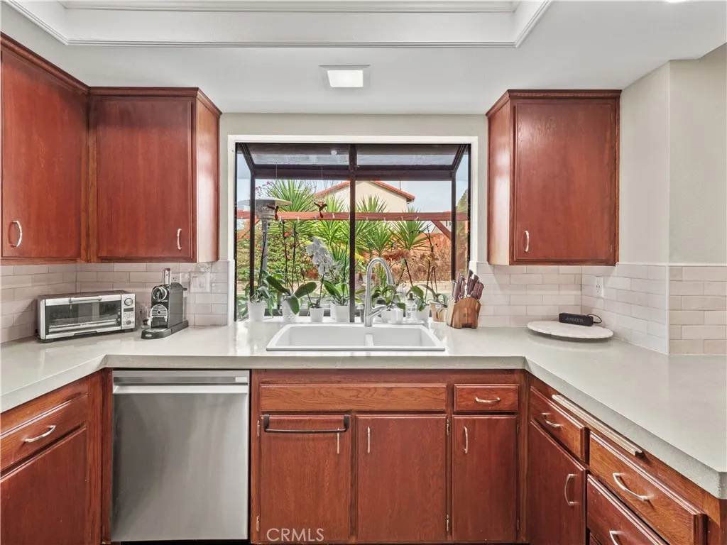 27643 Quincy, Castaic, California 91384 home-pic-6