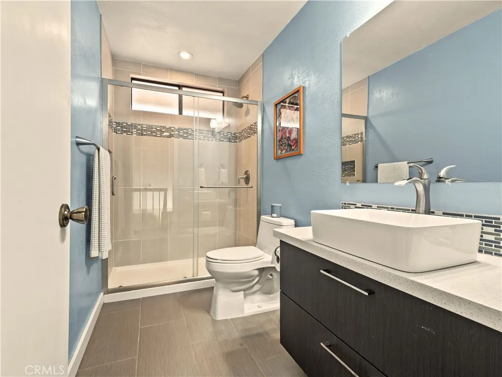 27643 Quincy, Castaic, California 91384 home-pic-17