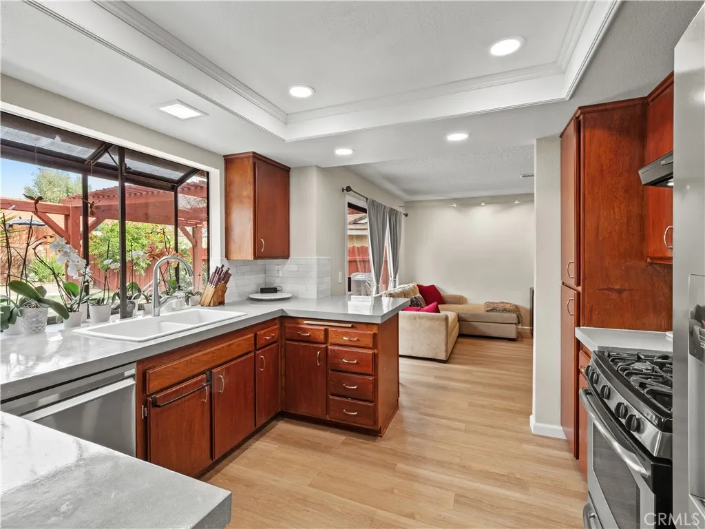 27643 Quincy, Castaic, California 91384 home-pic-7