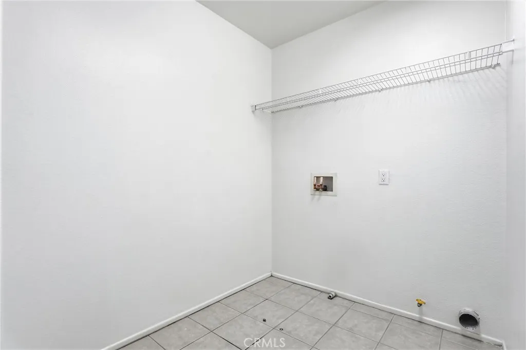 7119 Birch Tree Place, Fontana, California 92336 home-pic-28