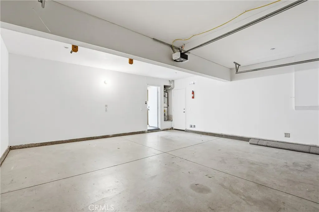 7119 Birch Tree Place, Fontana, California 92336 home-pic-29