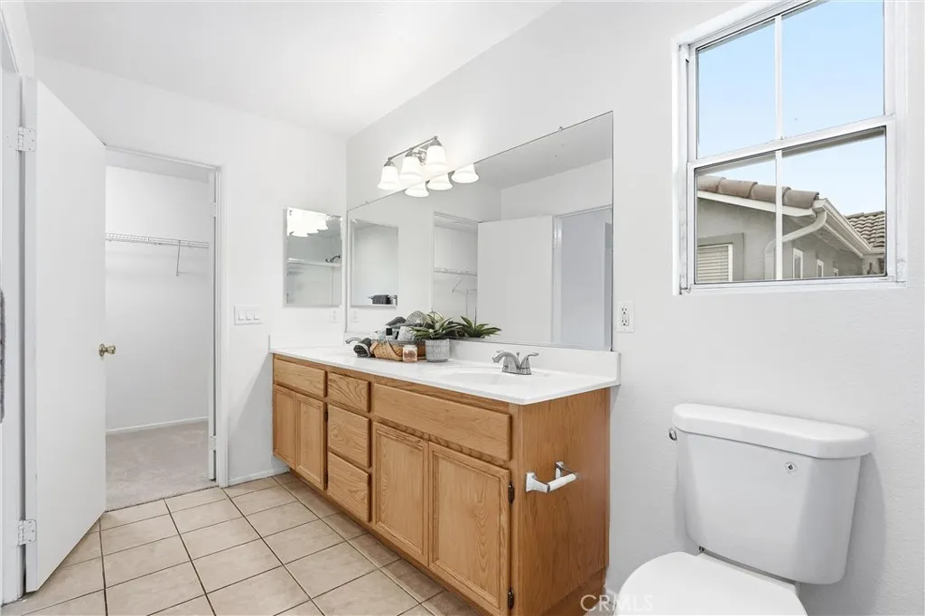 7119 Birch Tree Place, Fontana, California 92336 home-pic-20