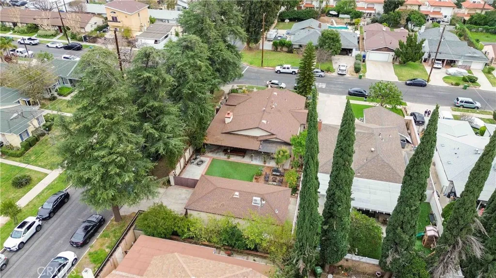 10637 Yarmouth, Granada Hills, California 91344 home-pic-49