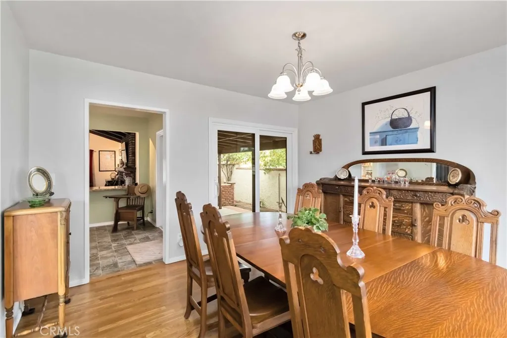 10637 Yarmouth, Granada Hills, California 91344 home-pic-17