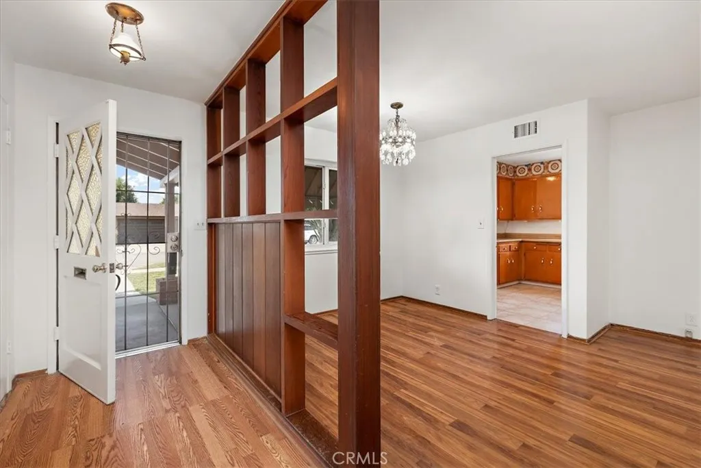 566 S Hepner, Covina, California 91723 home-pic-11