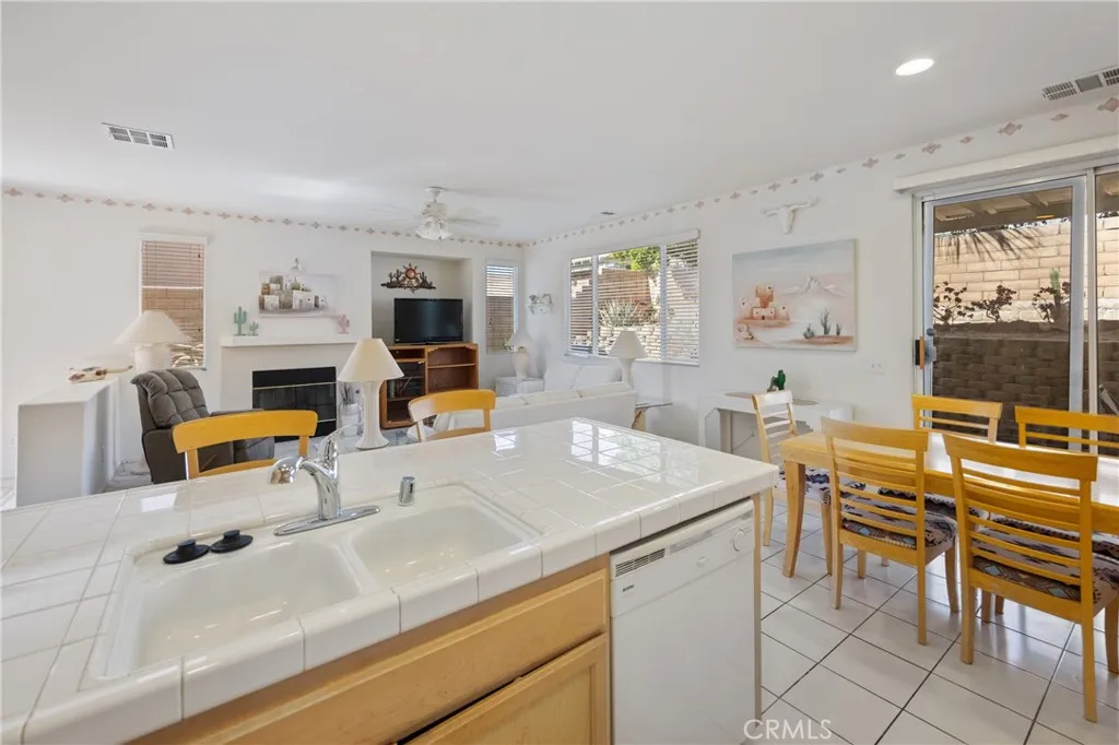 65565 Acoma 77, Desert Hot Springs, California 92240 home-pic-15