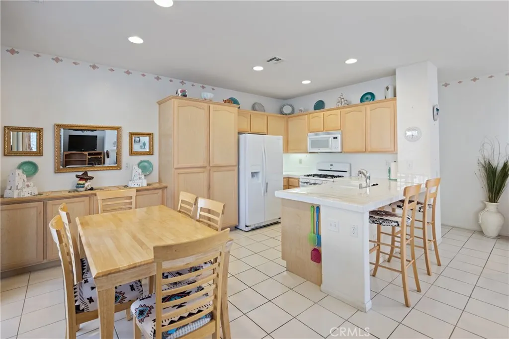 65565 Acoma 77, Desert Hot Springs, California 92240 home-pic-12