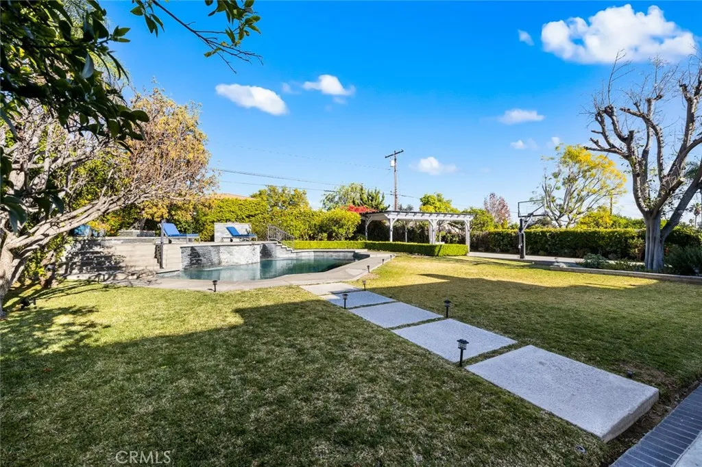 1328 Oaklawn Road, Arcadia, California 91006 home-pic-54