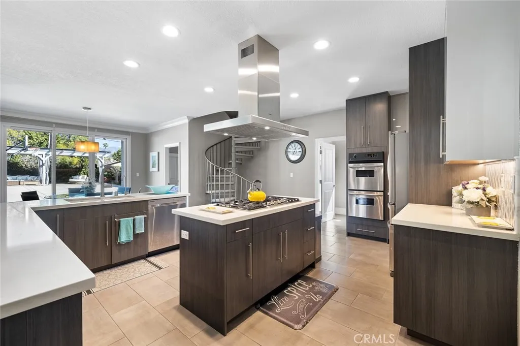 1328 Oaklawn Road, Arcadia, California 91006 home-pic-15