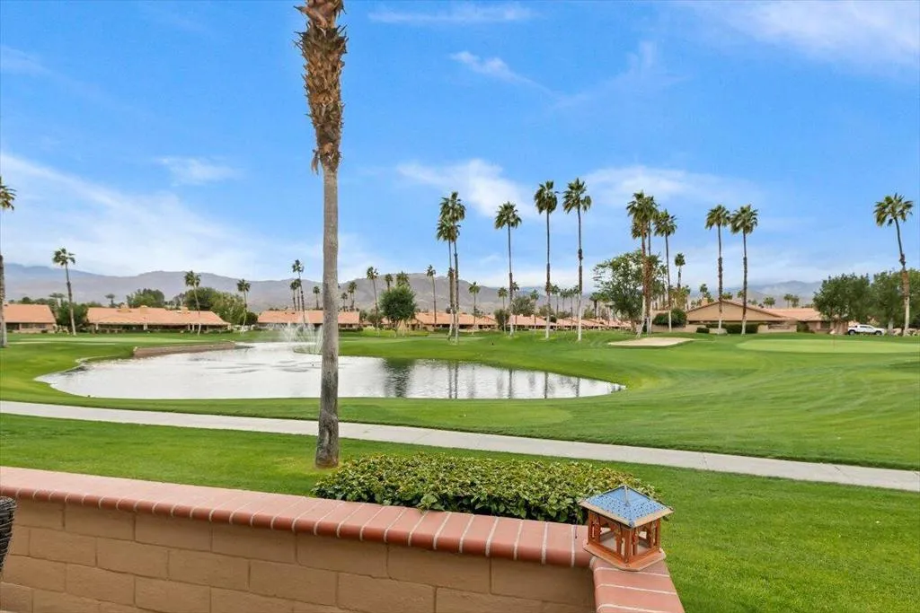 18 Conejo Circle, Palm Desert, California 92260 home-pic-4
