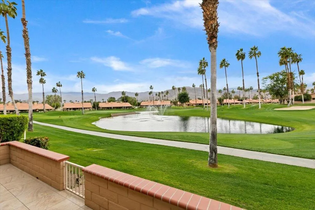 18 Conejo Circle, Palm Desert, California 92260 home-pic-35
